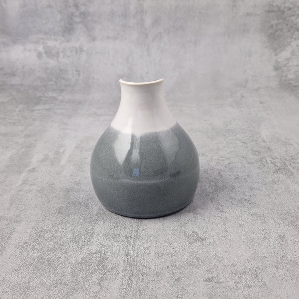 Grey & white Tealight