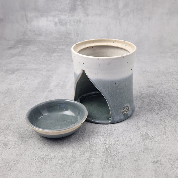 Grey & White with Iron Speckles Wax Melt Burner