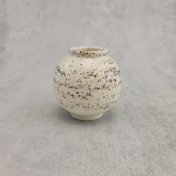 Sand Speckle Porcelain Mini Moon Jar