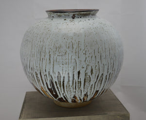 White & Tenmoku Moon Jar (Large)